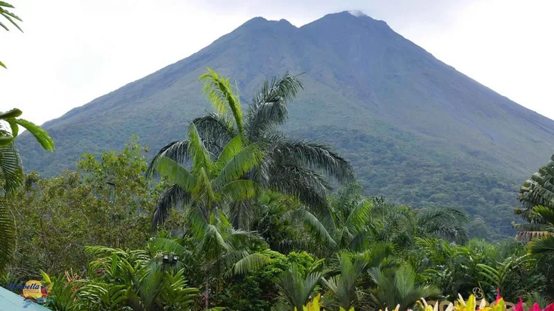Travelers soaking in Baldi Hot Springs pools on a day trip from San Jose to Arenal Volcano, Costa Rica